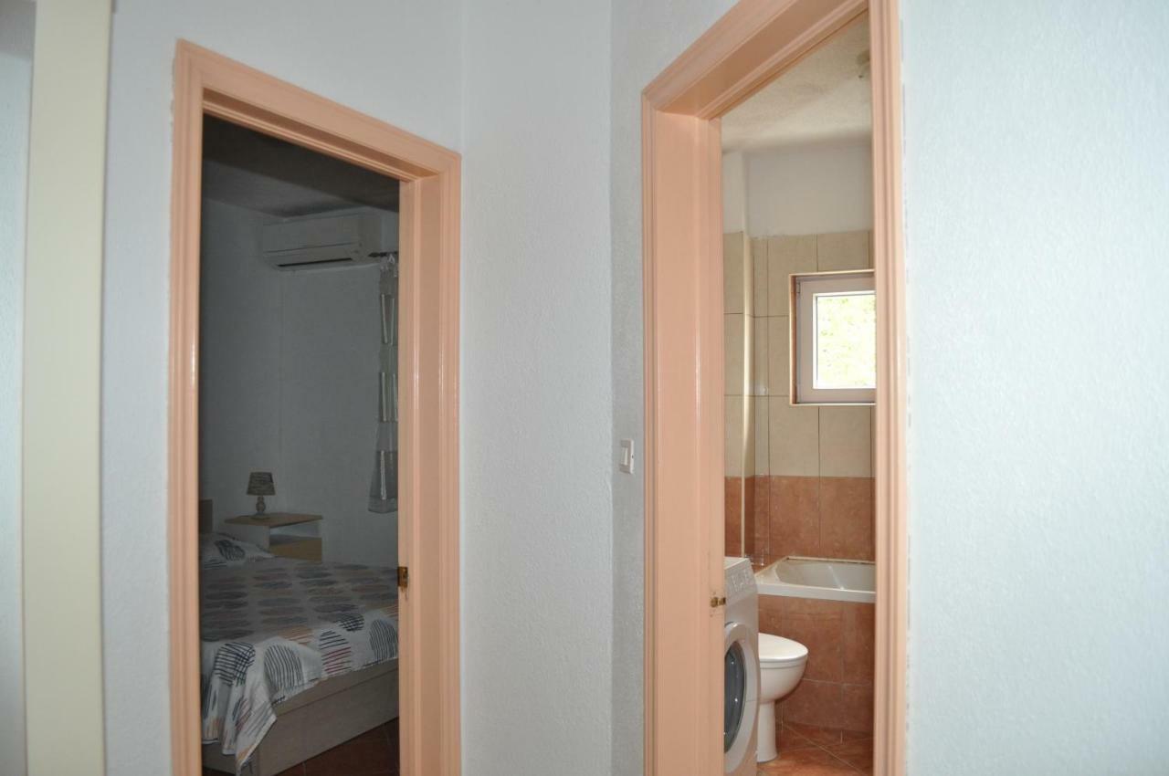 Apartment Ljubica Ljuban Makarska