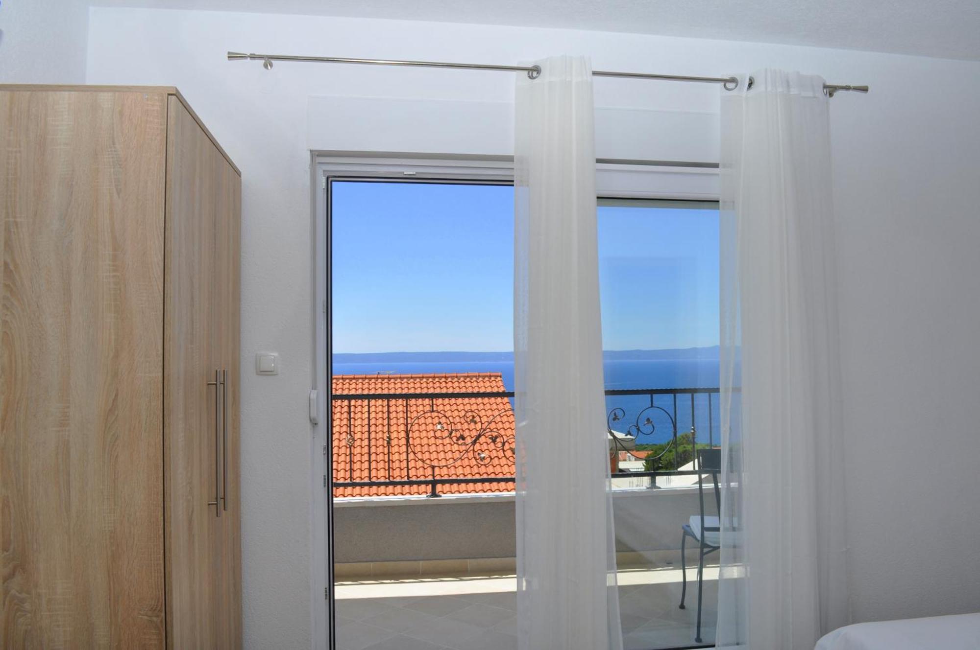 Ljubica Ljuban Apartment Makarska